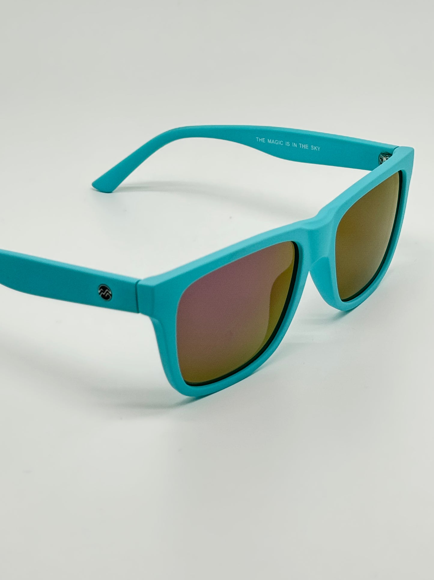 THE MAGIC IS IN THE SKY